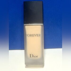 DIOR Forever Matte Foundation 1W